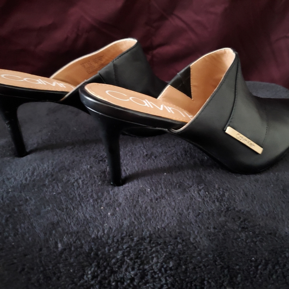 Calvin Klein Grecia pointed-toe heel mules